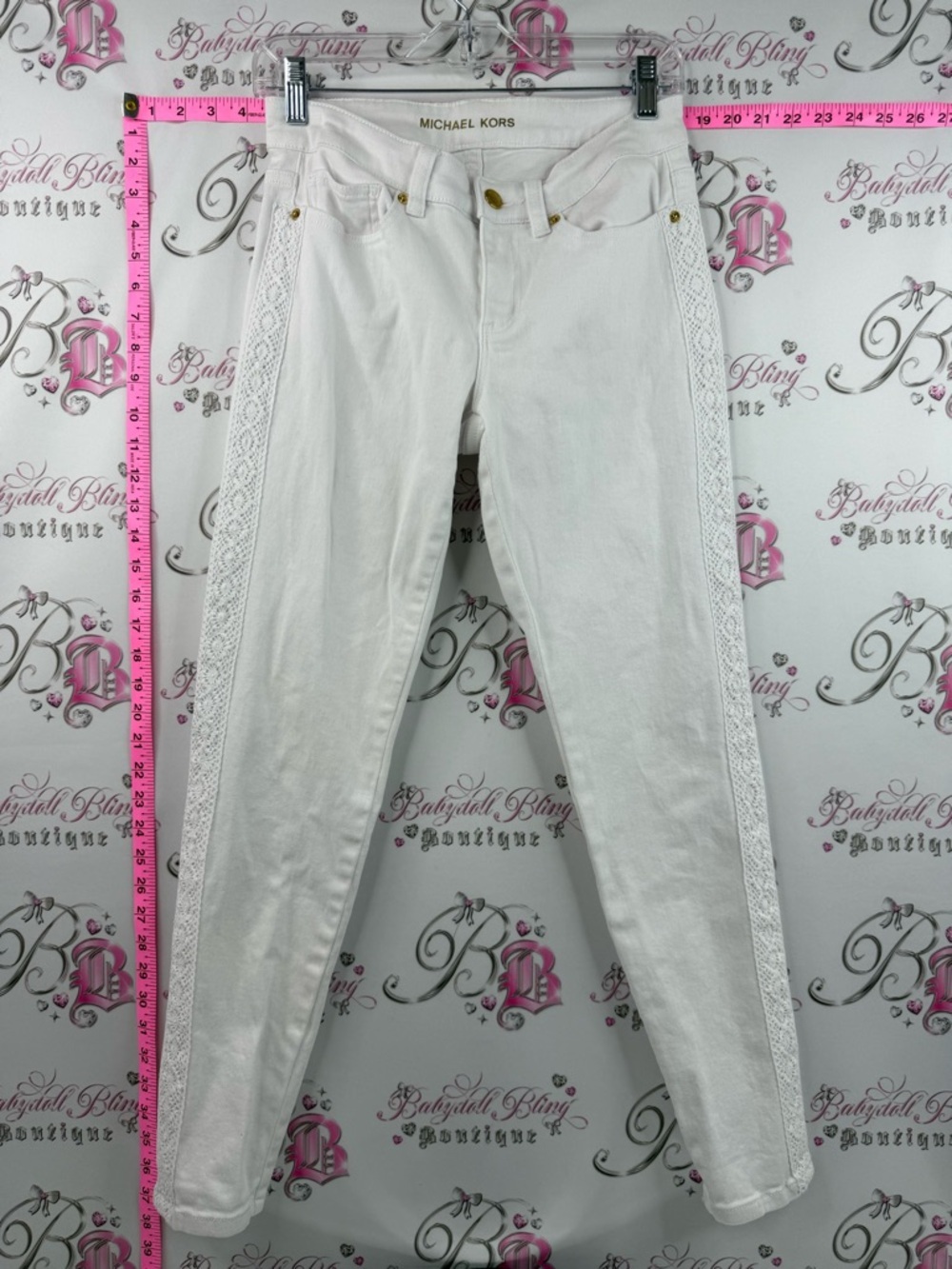 Michael Kors pants Skinny Jeans Lace Trim White base crochet sides gold charm